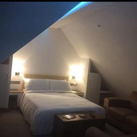 Storm Cottage B&B Hugh Town Bagian luar foto